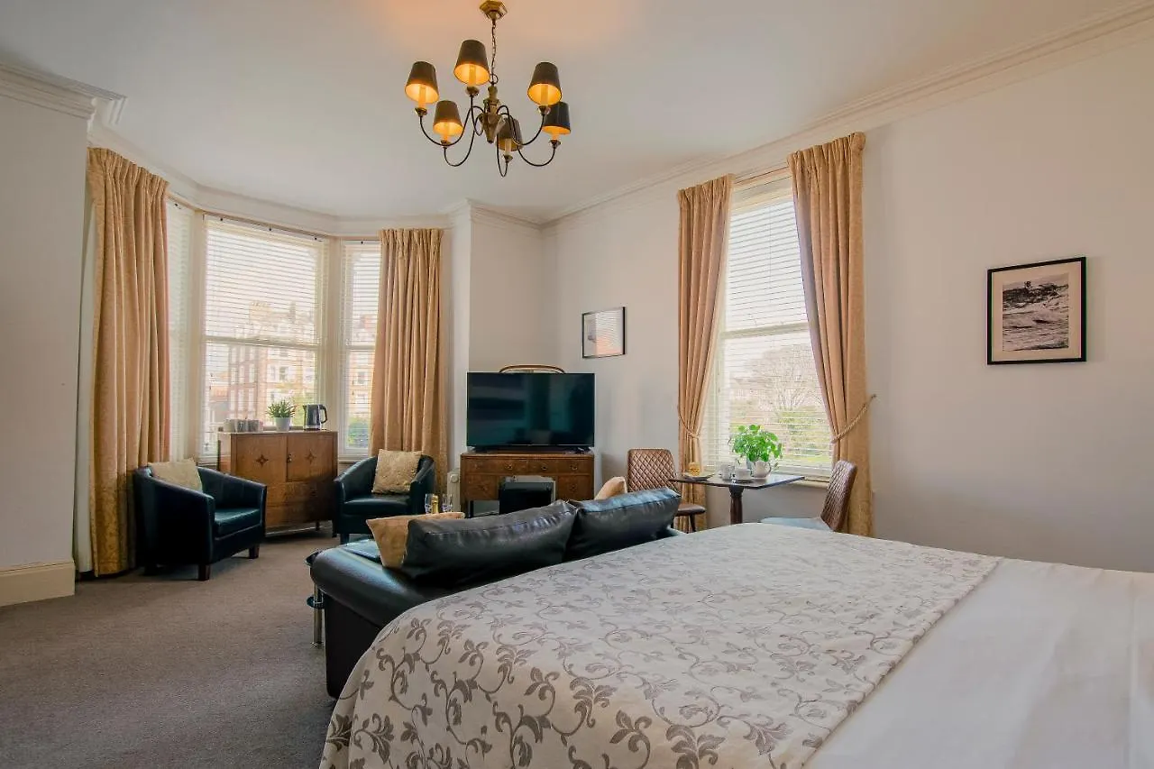 Hotel Rowntree Lodge Scarborough