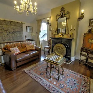  Holiday home Beautiful Period Cottage, Exceptional Riverside Location In The Heart Of United Kingdom